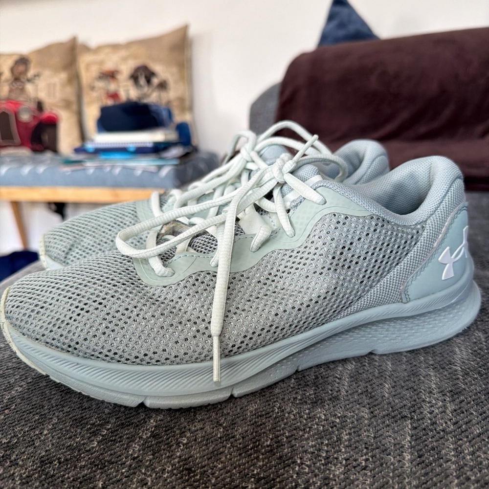 durable lightweight leisure workout Running - Under Armour 3024142-300 Sneakers - Picture 2 of 8